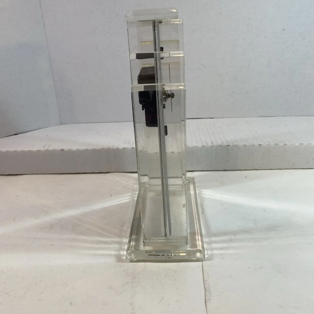 Van Teal Art Deco MCM Lucite Sculpture Mantle Clock‎ Mirrored Face Brass Hands